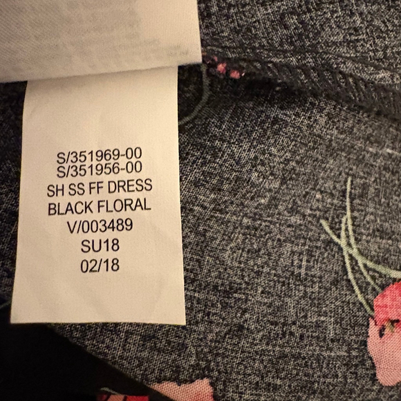 Gap + Short Sleeve Black/Pink Floral Print Fit and Flare Dress 16 - Picture 12 of 15